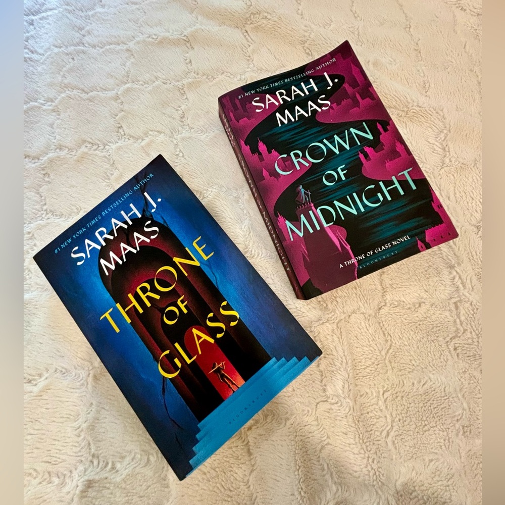 Throne of Glass & Crown of Midnight 👑📚